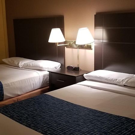 Alexander House Motel Park River المظهر الخارجي الصورة