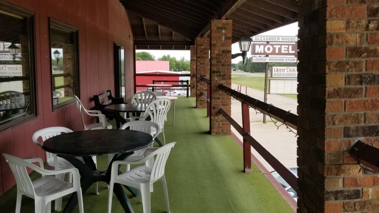 Alexander House Motel Park River المظهر الخارجي الصورة